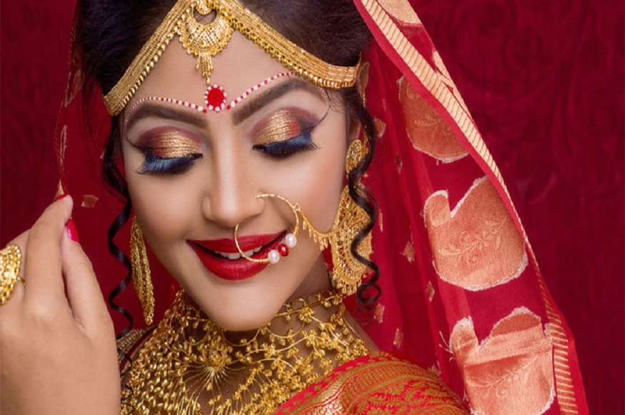 Indian Bridal Makeup: How To Create Soft Glam Makeup Using Just 5 Products
